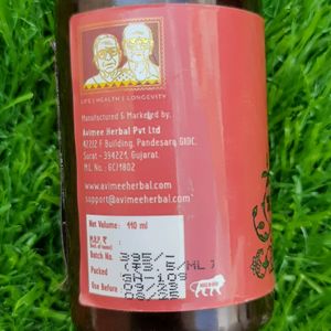 Avimee Herbal Rose Water