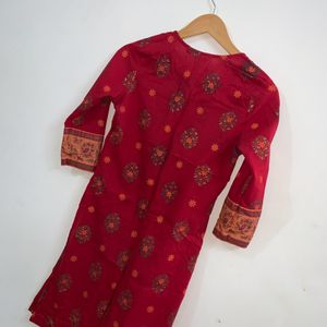 Max Red Kurta. Floral Print.