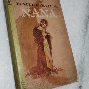 Book ✨ EMILE ZOLA -  NANA