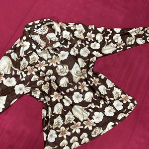 Sale- Brown Floral Top M