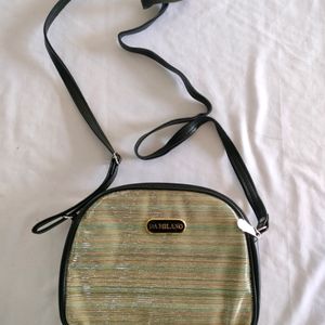 Part Wear Gilliter Black Slingbag