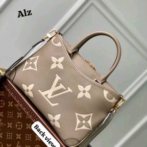 Louis Vuitton Slingbags