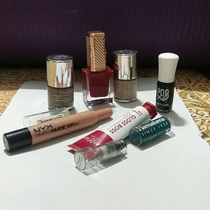 Combo #7-  4Nail Paints, 1Lip Tint& 1Creme