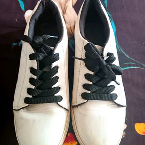 Price Drop Only For Today Grab Now!!! 🥰🥰White Shoes For Women #Size -8uk -41