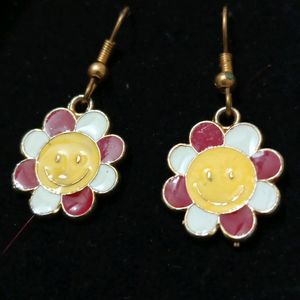 Cute Smile Face Earrings