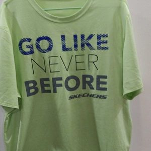 Skechers  T Shirt