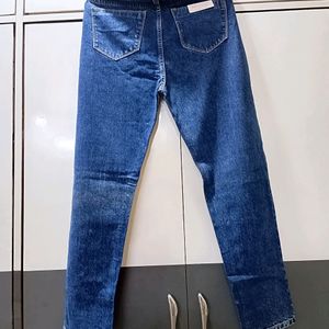 257. Slim Fit Jeans For Women