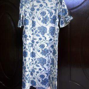 Women Floral Printed Bell Sleeves A Line Kurta