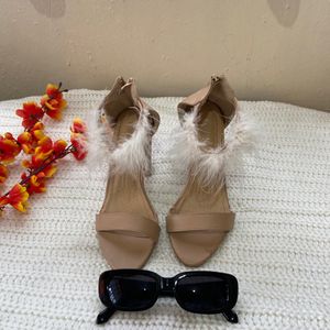 Fur Heels Beige Colour