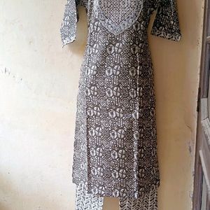 Kurti Set With Dupatta