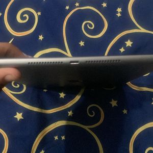 Apple Ipad 5th Generation Cellular Variant