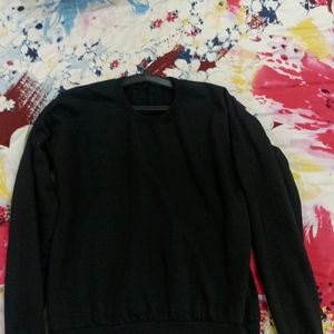 Plain Black hoodie