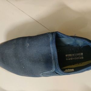 Sketchers Shoes