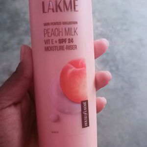 Lakme Peach Milk Moisturizer