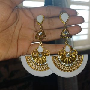 White Jhumka