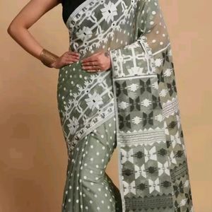 Woven Design Jamdani Saree With Solid Border