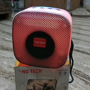 NU TECH BLUETOOTH SPEAKER WITH LED BULB