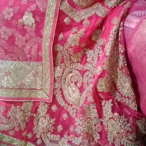 Bridal Rani Colour Lahenga With Chuni