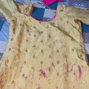 Yellow Kurti And Patiala Salwar🦋🌸❤️