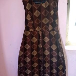 Girls fancy kurti for occasions.