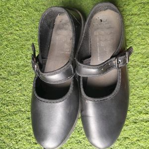 School Shoes for girls