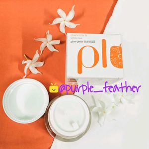 Plum Chamomile & White Tea Face Mask