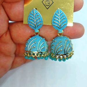 30rs Off Set Of 4 Brand New Earrings And House acc