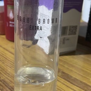 Bobby Brown essence for skin and face