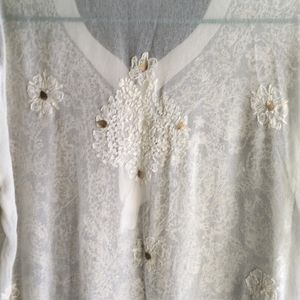 Chikankari Kurta With Gota Embellishments