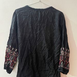 Max Black Kurta Top