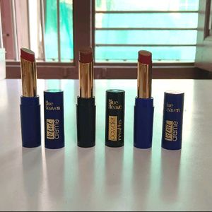 Lipsticks Combo With Freebie