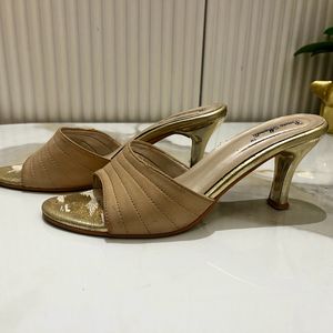 Nude BRUNO MANETTI heels