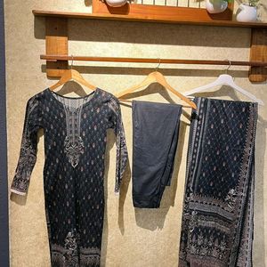 Printed Pakistani 3 Piece Kurta Set