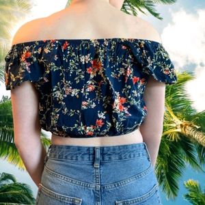 Cute Floral Crop Top M Size New