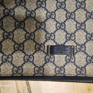 Authentic Gucci Pouch Wallet Bag