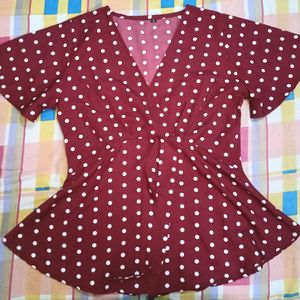 Maroon Polka Dot Top❤️