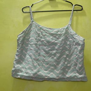 ✨ Max Green Crop Top for Ladies ✨