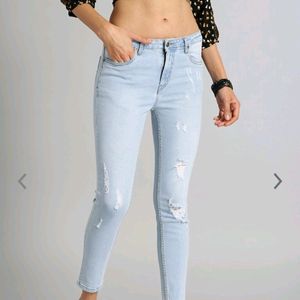 Distressed Blue Jeans With 4 Pockets