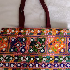 Traditional Tote bags