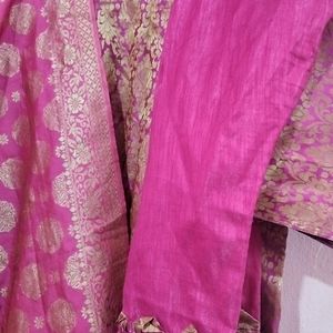 PINK Banarasi SUIT