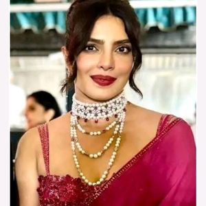 Priyanka Chopra Neck Piece