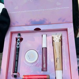 Just Herbs Makeup Kit