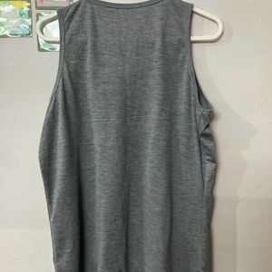 Women’s Activewear Top