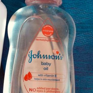 Johnson's Baby Oil