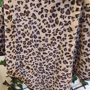 Leopard cheetah Print Overcoat Warm And Trendy Top