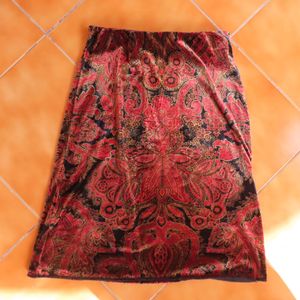 Vintage Velvet Patterned Fitted Skirt ✨