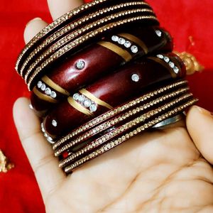 Beautiful Lakh Bangle Set For Wedding