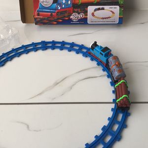 New Train Tracking Set