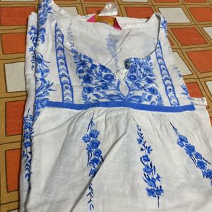 Cotton top + kurti with painting flowers art.