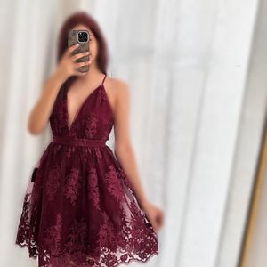 V neck tulle lace short wine colored prom dresses,